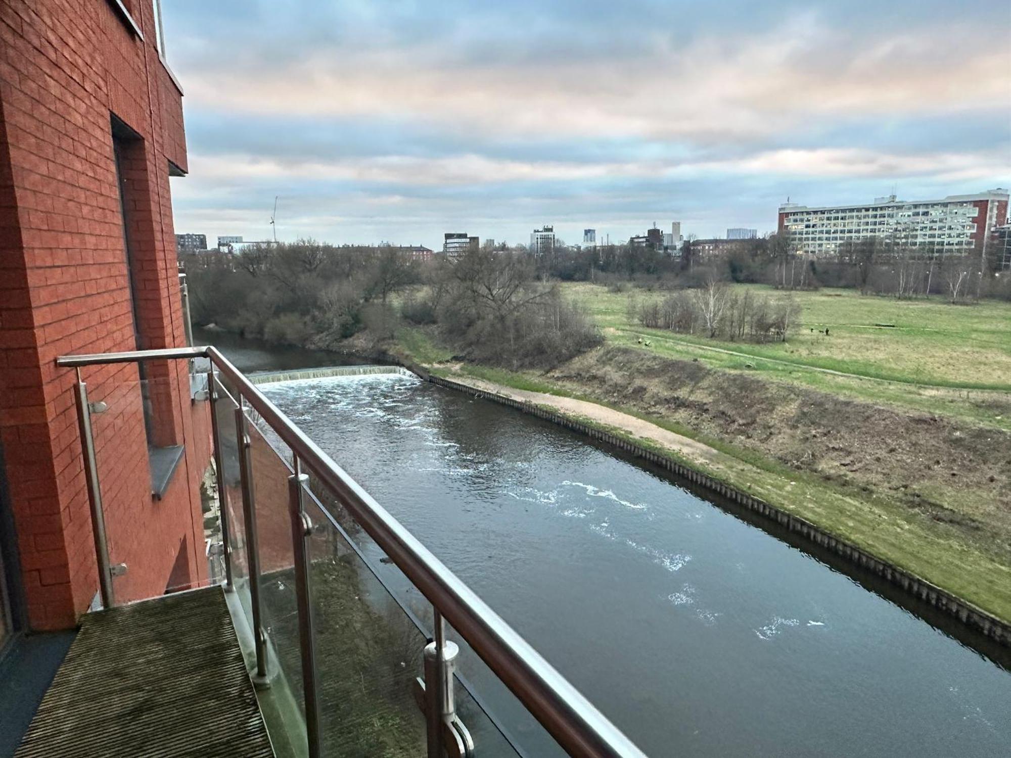 Adelphi Wharf Apartments By Beehosting Manchester Buitenkant foto